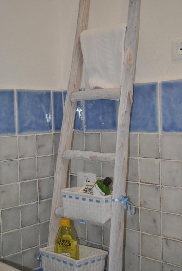 Casa Ono - Appartamento Con 2 Camere E 2 Bagni In Centro Abitato Orosei Luaran gambar